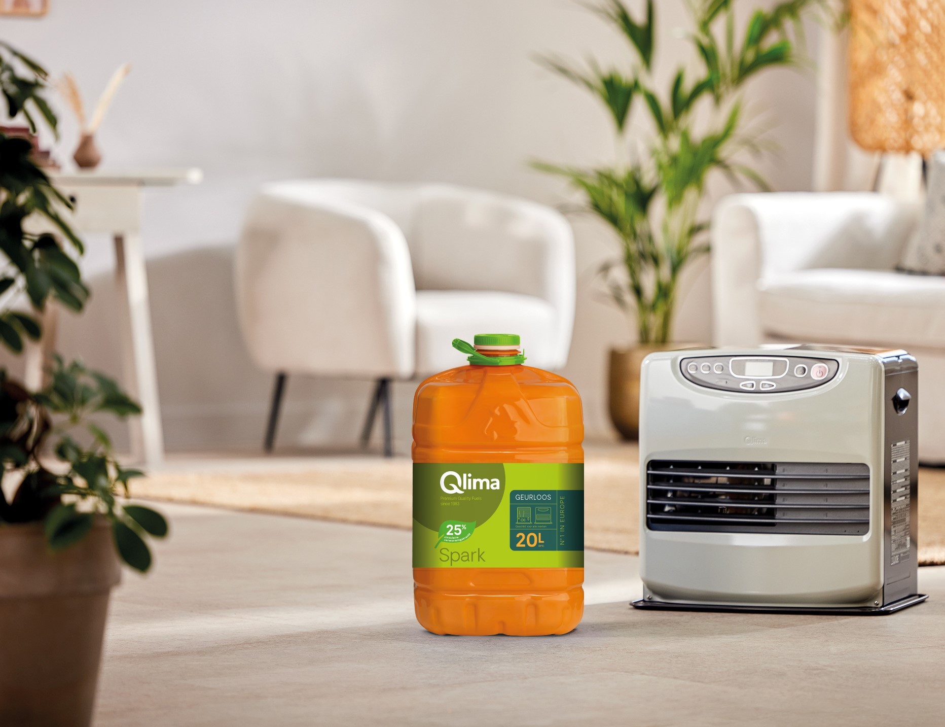 Stufa Qlima e combustibile Kristal Spark in ambiente domestico